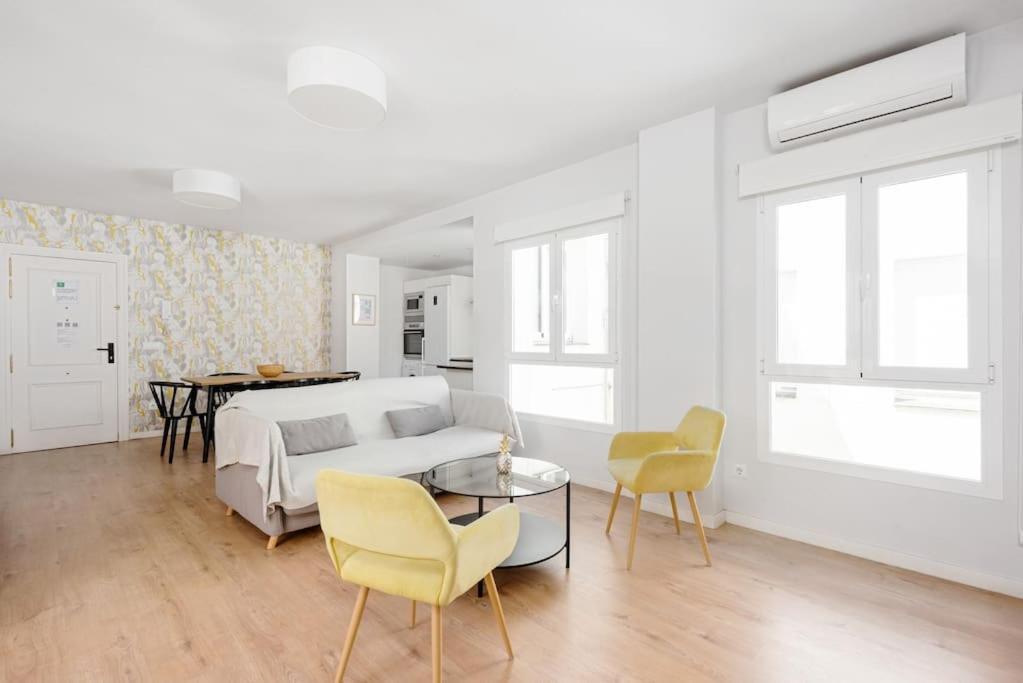 Grand T4 Andalou En Plein Centre De Malaga Ideal Familles Ngoại thất bức ảnh